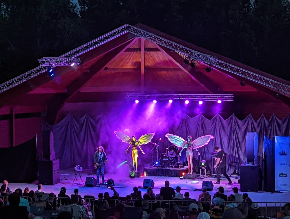 Stage performance at Wildwood